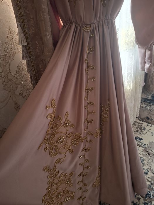 Vechirni koylak sifat yaxshi