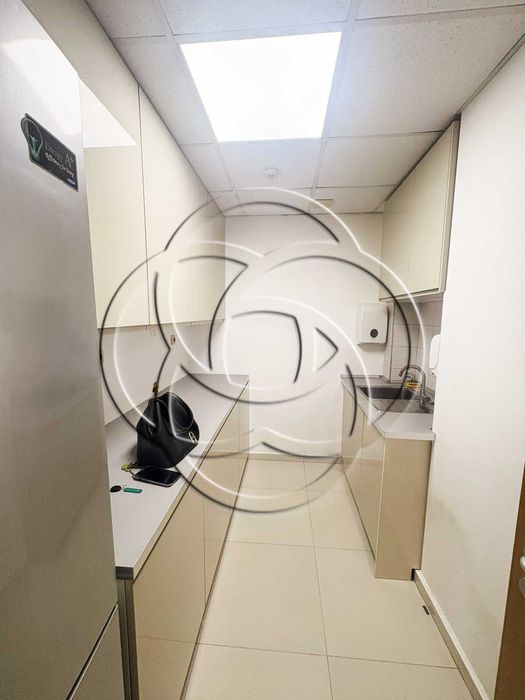 Дава се под наем Офис в София, Младост 3 - 353 кв.м за 2300 € - Снимка #11