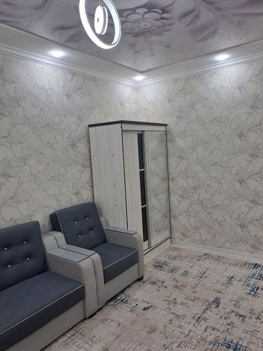 Продаётся 1 комнатная Чиланзар 7 с удобствами