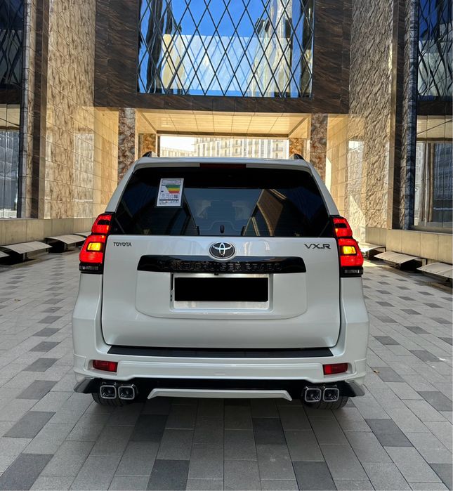Tayota Land Cruiser Prado 150