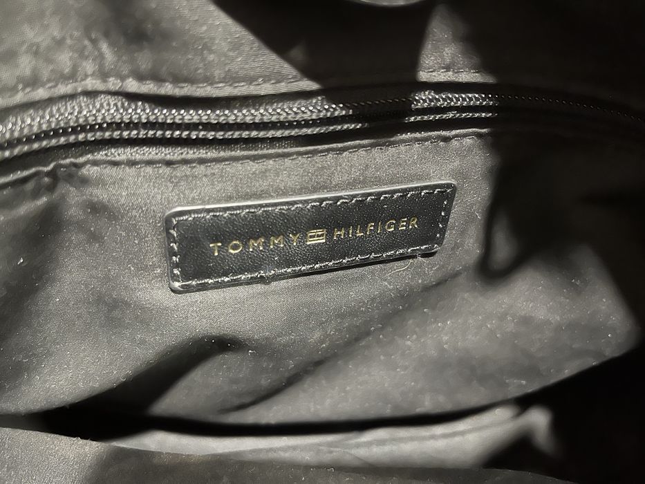 Дамска чанта Tommy Hillfiger