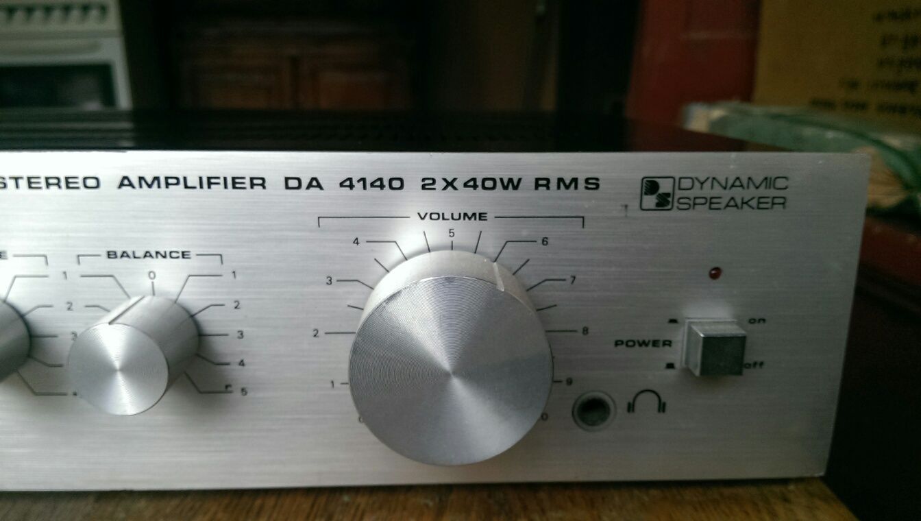 Stereo Amplifier DA 4140 2+40W RMS DINAMIC SPEAKER