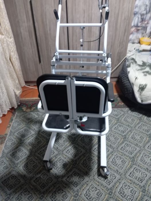 Кресло подъемник для инвалидов