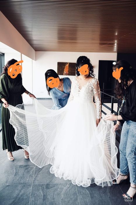 Vând rochie de mireasa+ voal