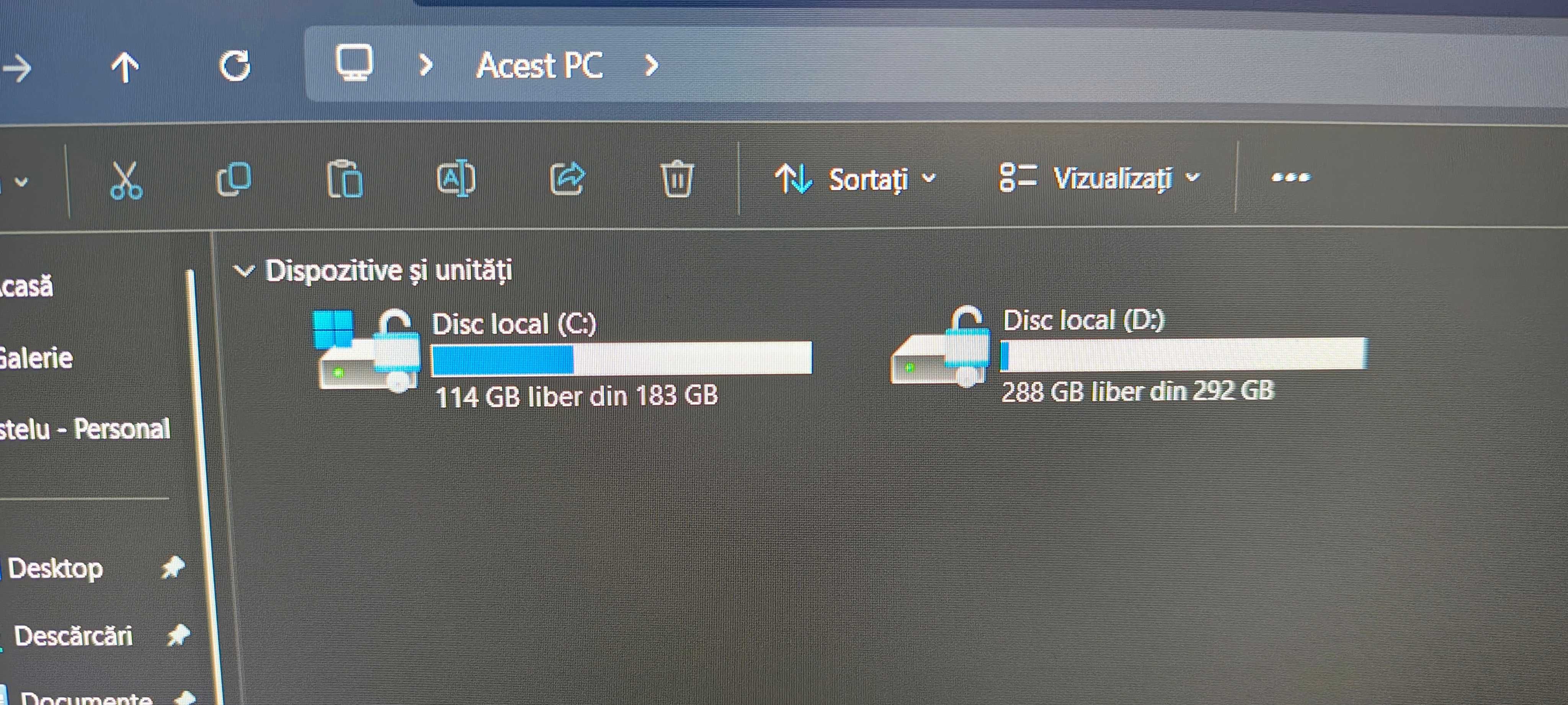 Dell All in One, 27", i7, 16GB RAM, 512 GB SSD