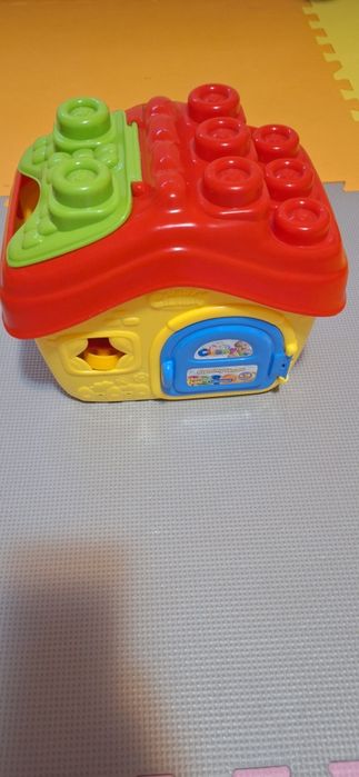 Cuburi clementoni moi