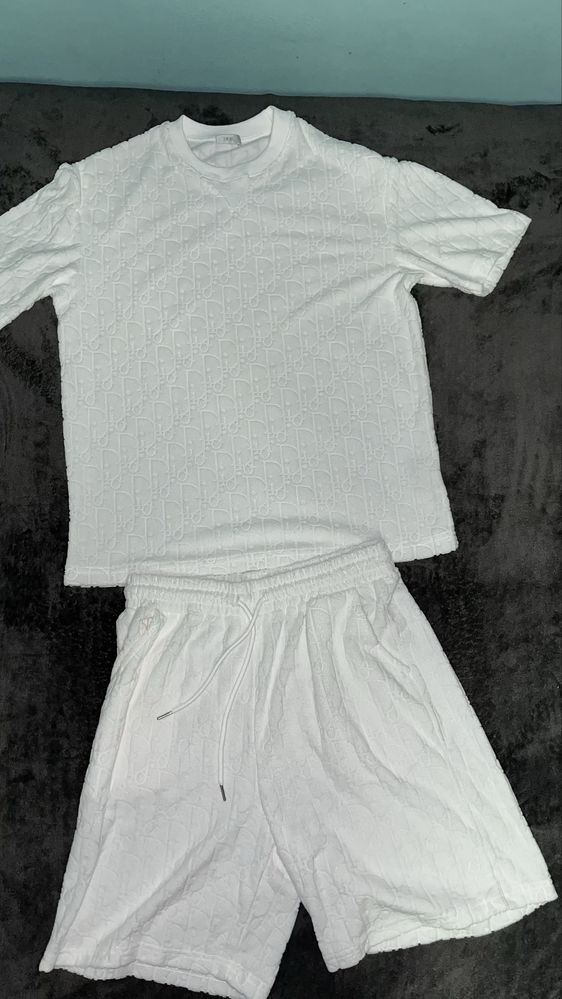 Dior towel set бял