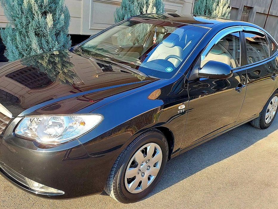 Hyundai avante 2008 yil 150 min yurgan