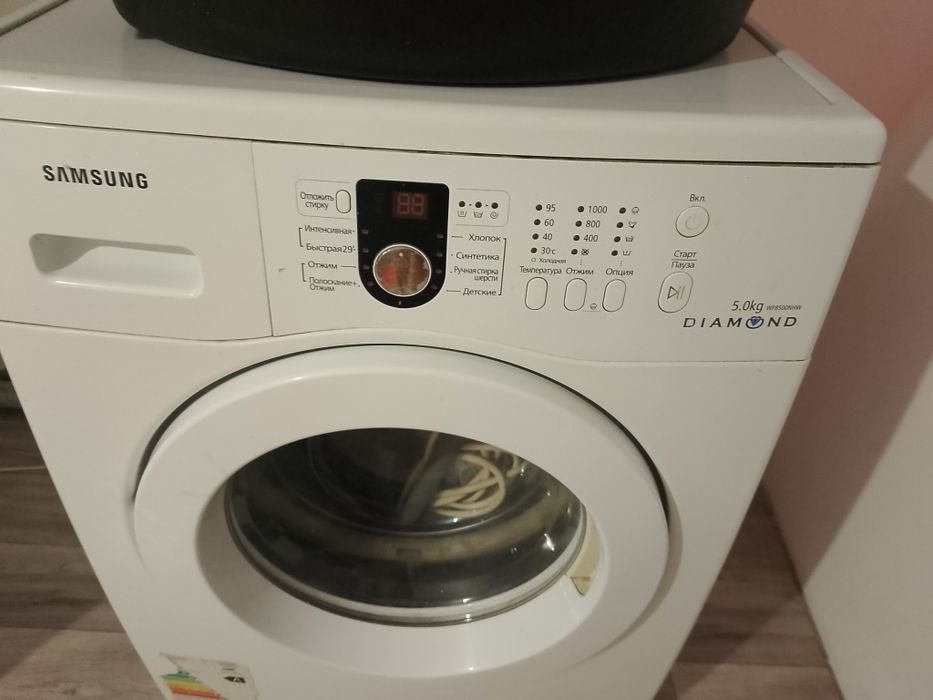 Срочно продам стиральную машину