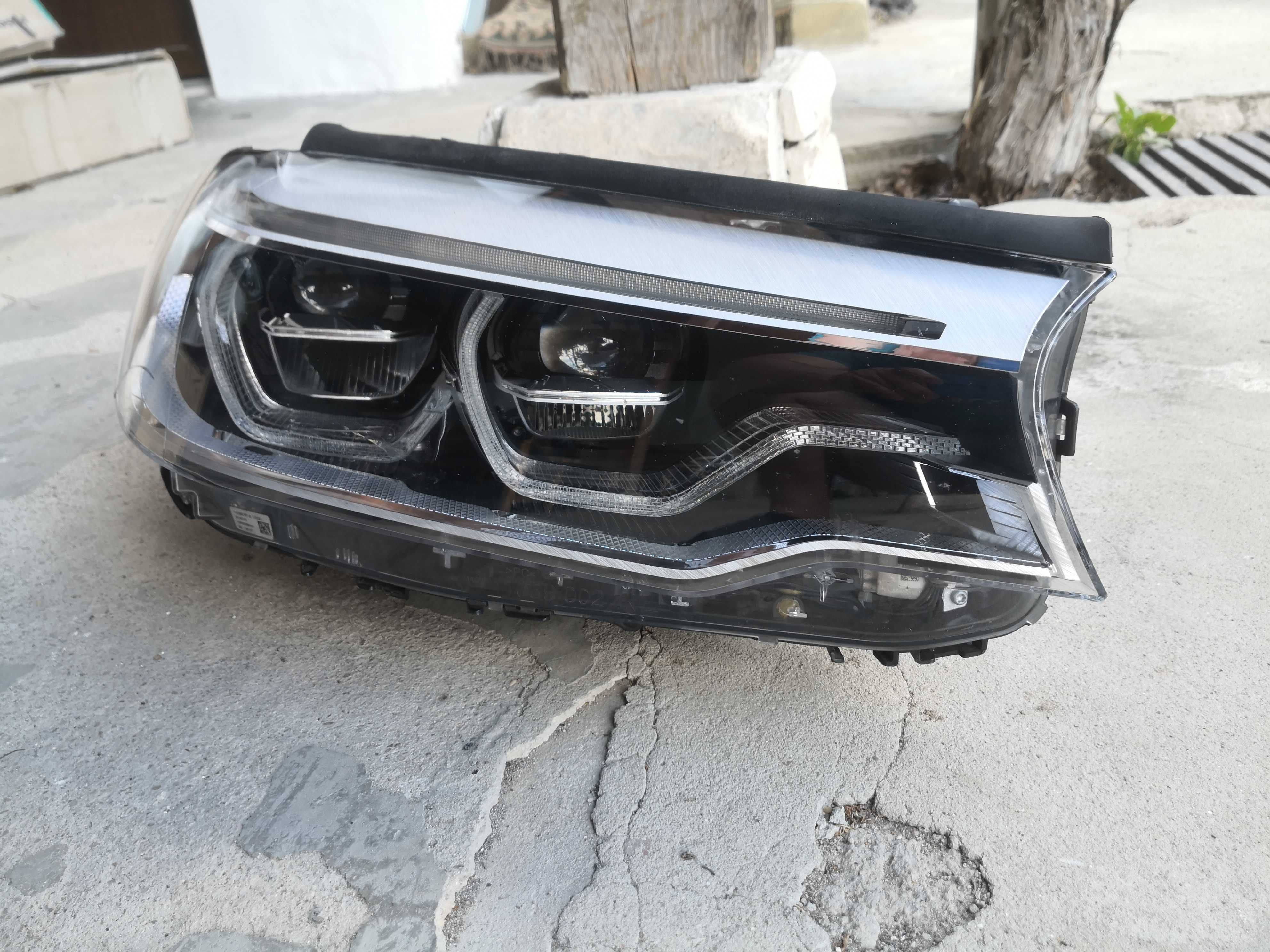 Фар BMW G30/G31 Adaptive LED десен/Фар БМВ Г30/Г31 Оригинален