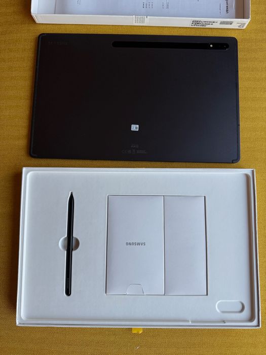 Samsung Galaxy Tab8 Ultra 5G 128GB 8GB 14.6" Super AMOLED 120Hz HDR10+