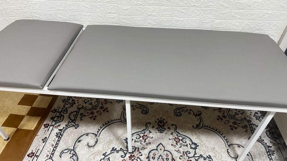 Кушетка для салон ( ресницы , шугаринг,для процедурный и д )