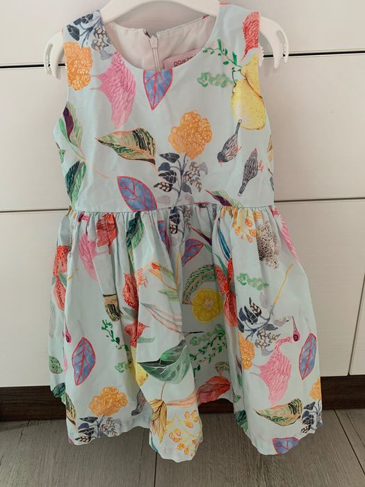 Лот детски рокли 104