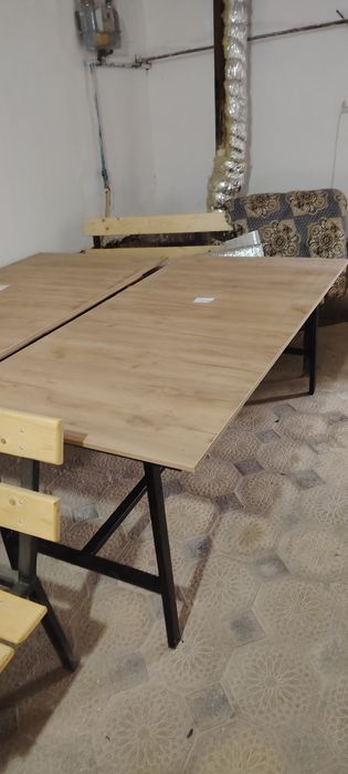 1.5 metr  stol bar