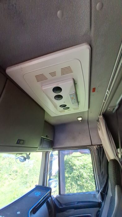 Cap tractor Daf XF 105.460