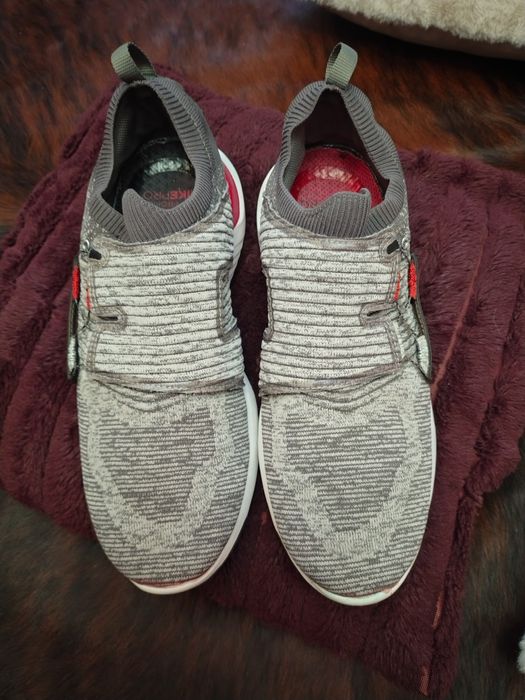 Обувки(маратонки )за голф