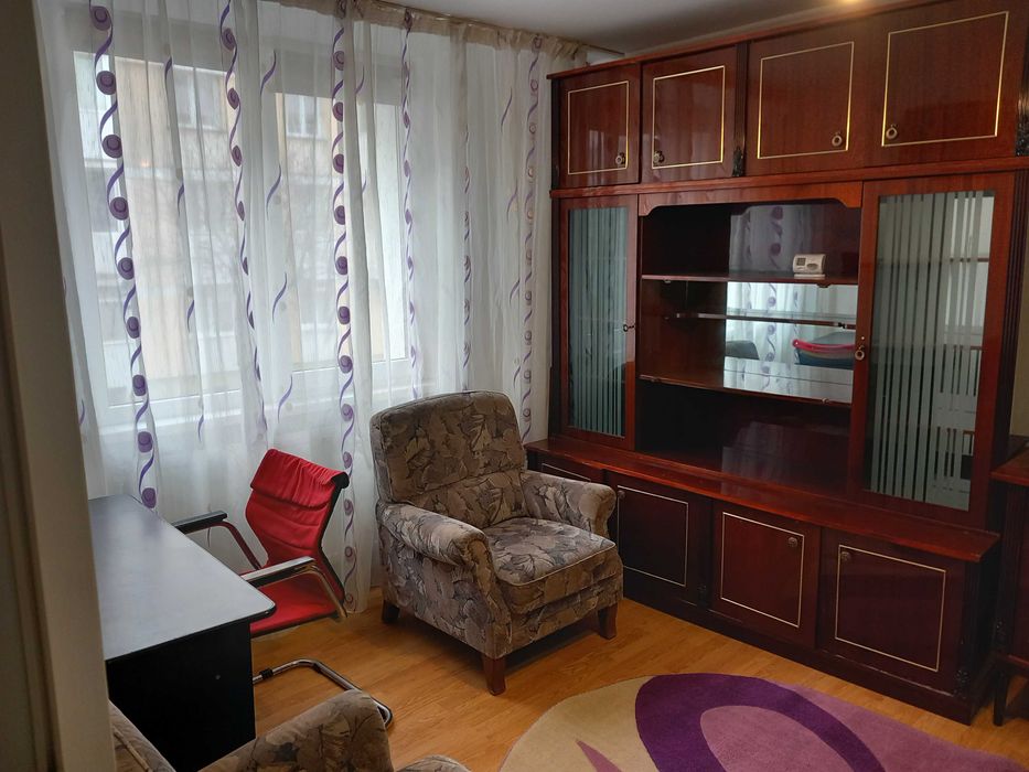apartament 2 camere de inchiriat
