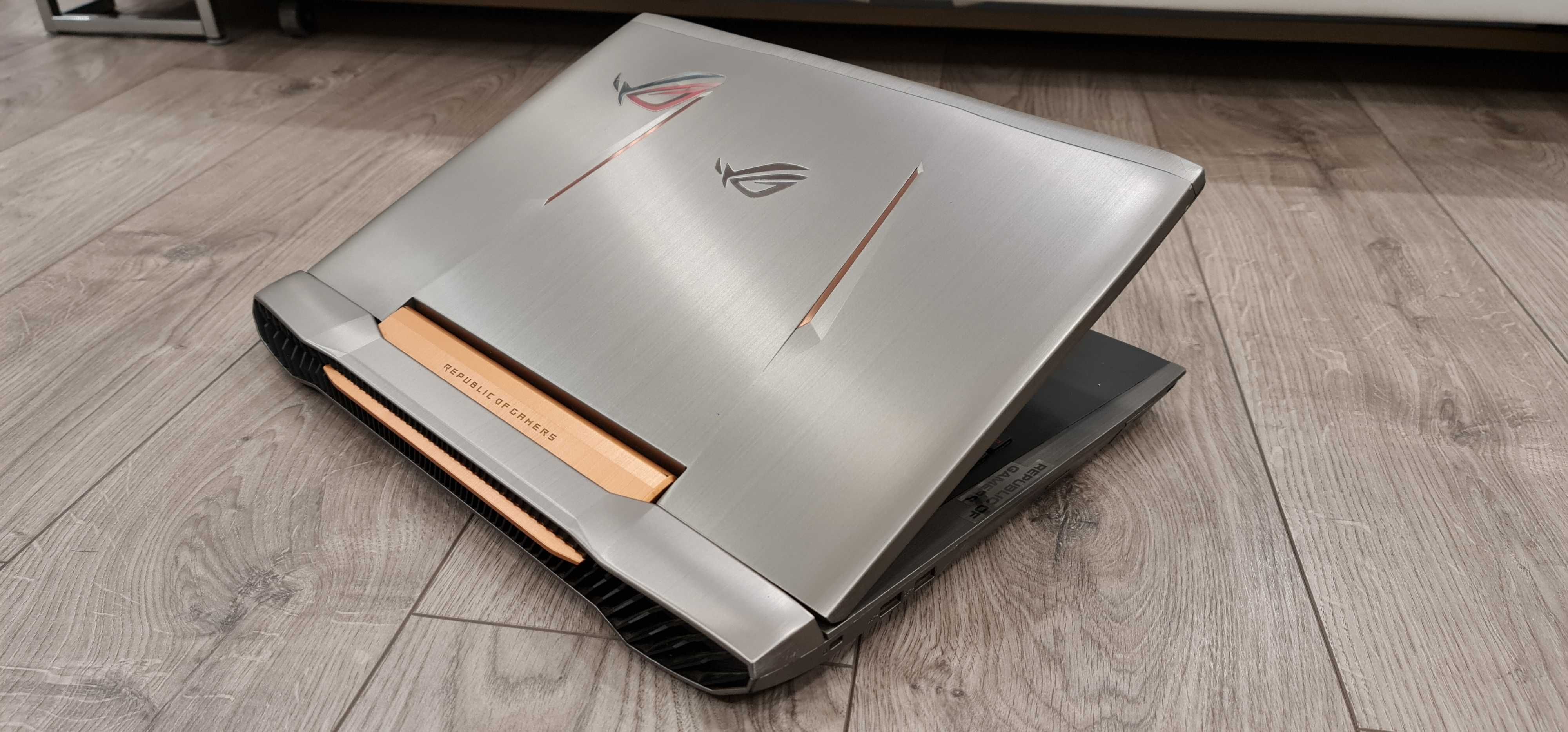 Laptop gaming Asus Rog G752VT , intel core i7- video 6 gb ,17,3 inch