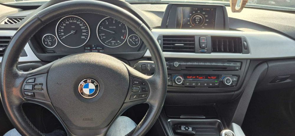 Vand BMW 320 an 2013