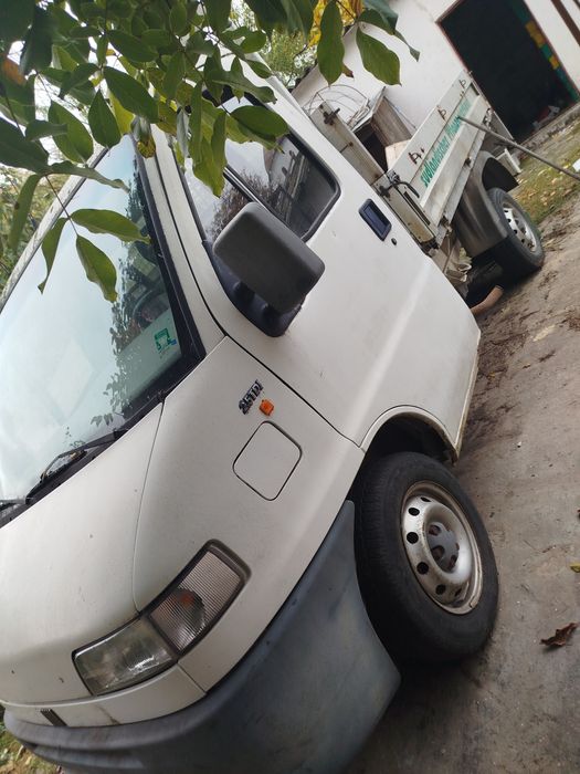 Vând utilitara Fiat Ducato