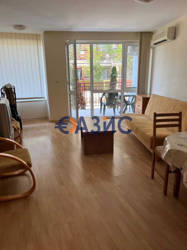 Продава се Двустаен апартамент в к.к. Елените - 77 кв.м за 923 €/кв.м - Снимка #2