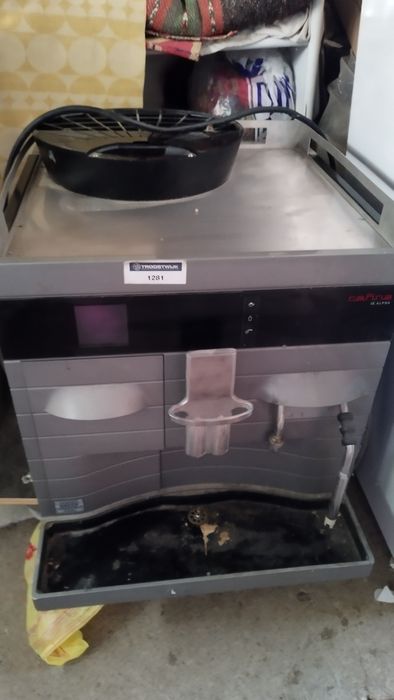 Професионална кафемашина за части