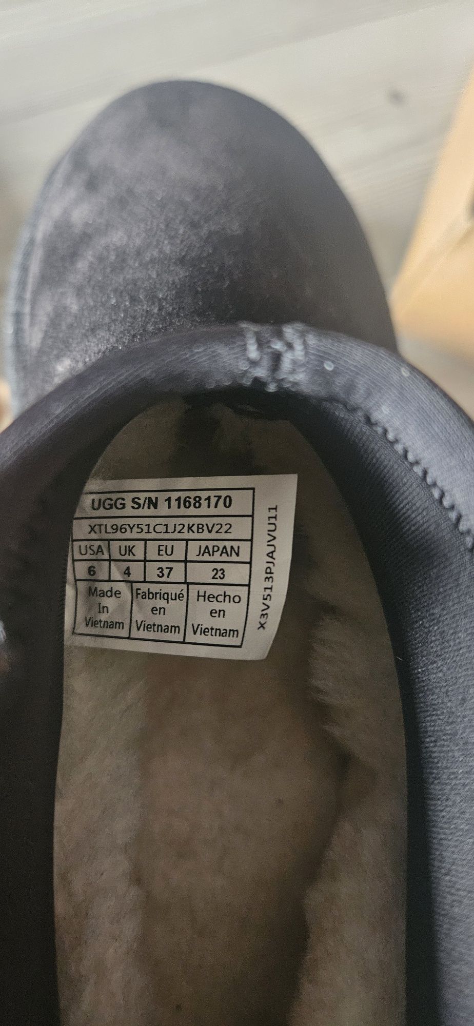 Оргинални Боти UGG Classic Mini Dipper