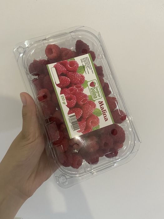 Malina mevasi svejiy