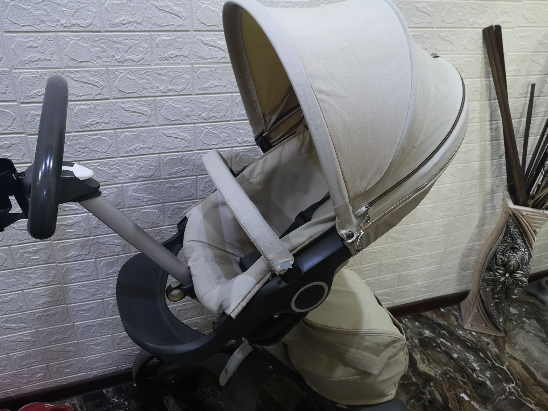 Детска количка Stokke V5