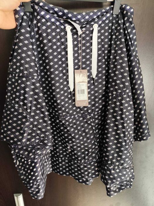 Оригинална дамска ветровка * ADIDAS by STELLA McCARTNEY * EU-S/M