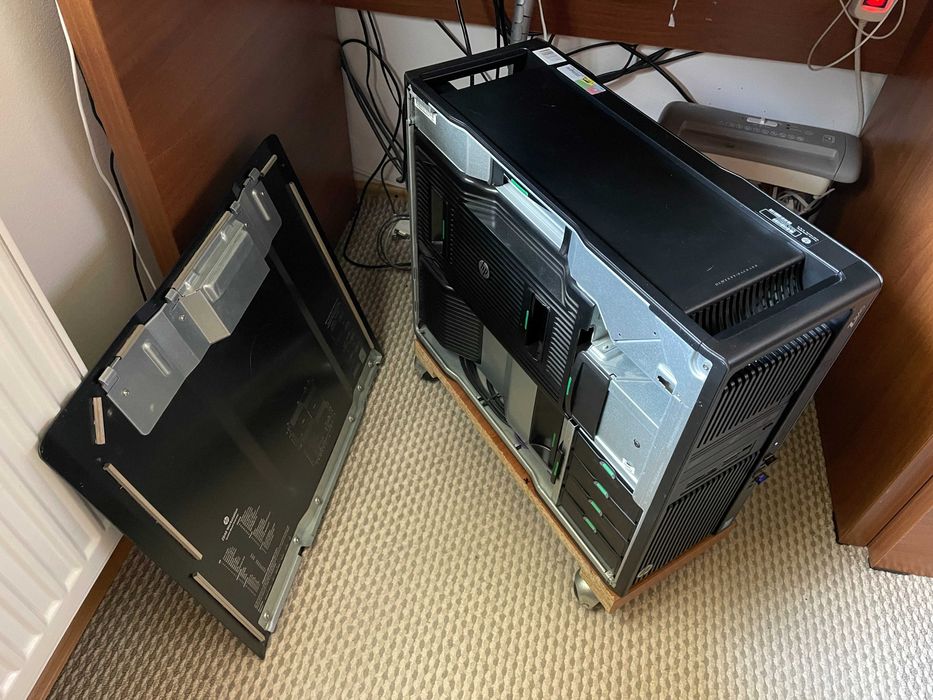 Statie grafica HP Z840