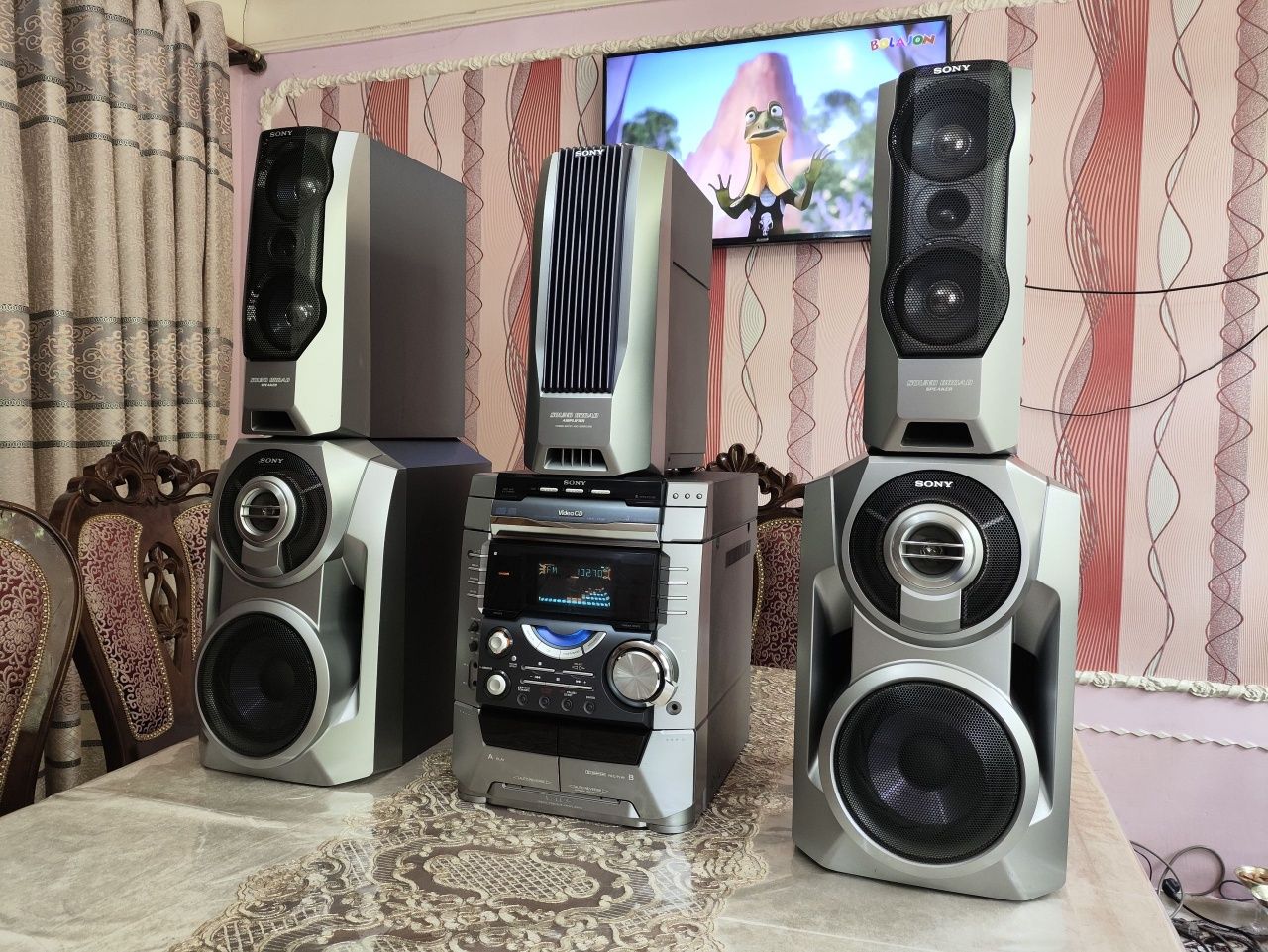 Malaysia 6000 watt bass myaxkiy ovozi sochniy