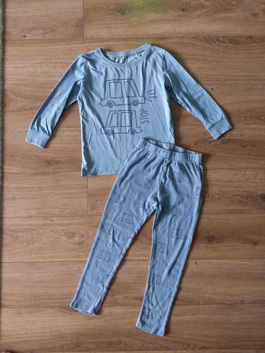 Pijama baiat 110/116 Reserved