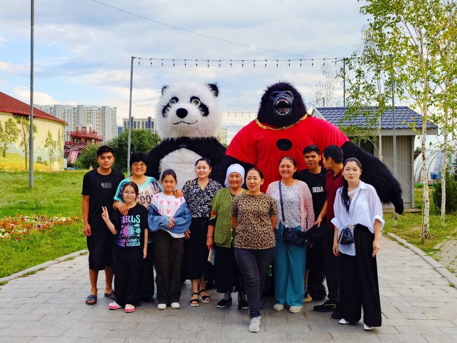 Аниматор Астана Горилла  Панда Человек Паук