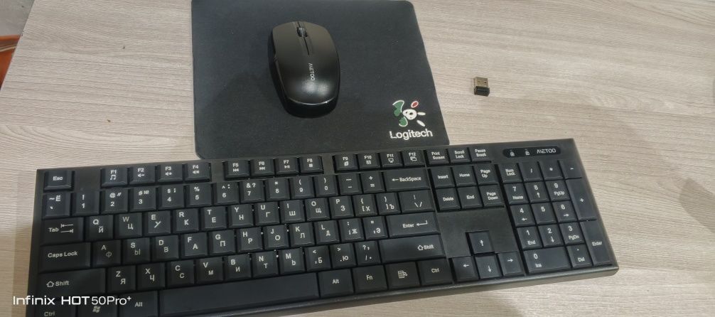 Metoo mishkasi va sichqonchasi