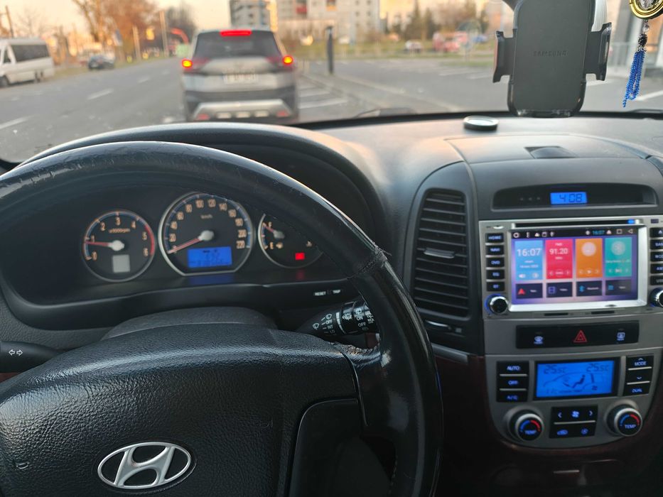 Vând Hyundai Santa Fe 7 locuri impecabil tehnic și estetic!!!