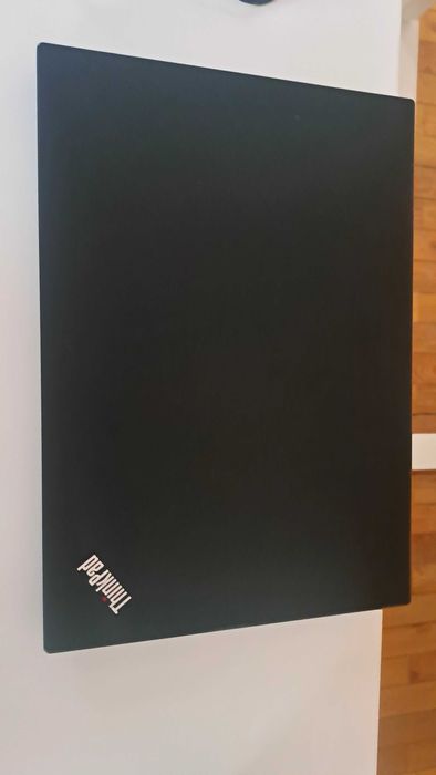 Notebook Lenovo (inca in garantie)
