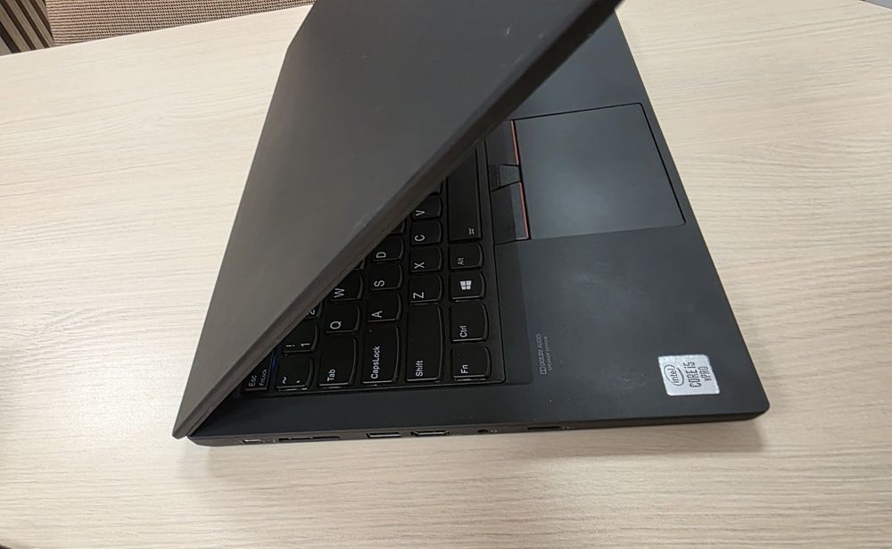 Lenovo ThinkPad T14 I5/16RAM/256 SSD