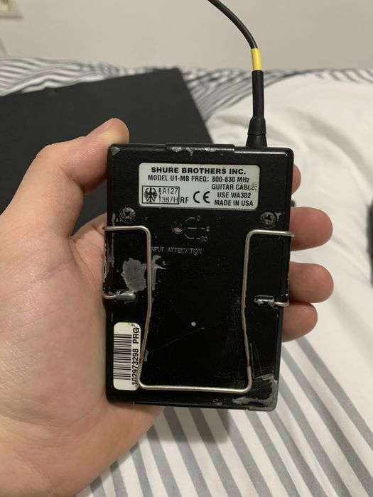 Vând receiver wireless Shure UHF cu 2 canale