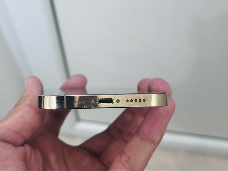 Айфон 12 про