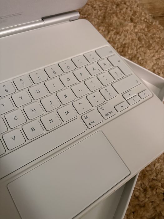 Magic Keyboard iPad 12.9/13”