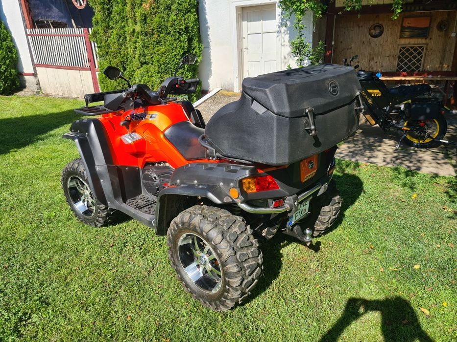 Vând ATV CF Moto 820 LE