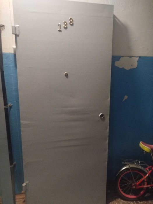 Дверь железная входная