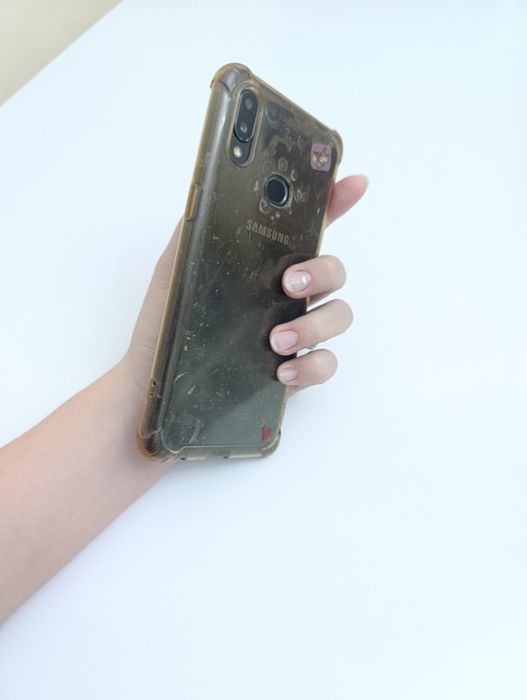 Продаю на запчасти,