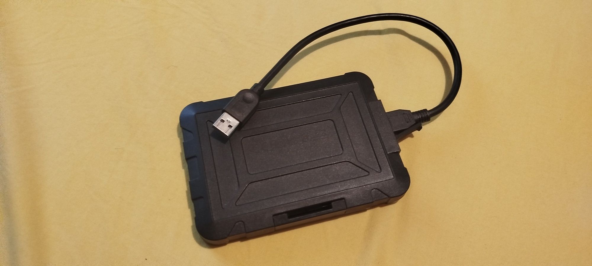 Hard disk extern 1Tb USB 3