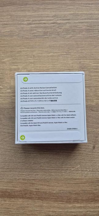 ОРИГИНАЛНИ Apple Airpods 4