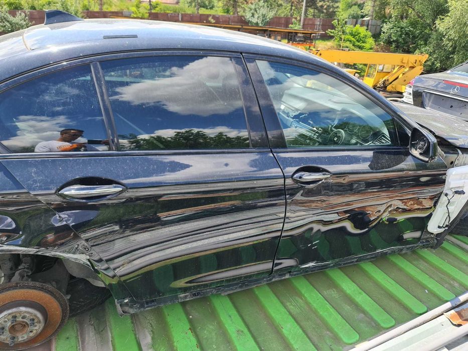 Dezmembrez BMW F10 530D N57D30A 2012ieftin, Portiere,Bord,Schimbator