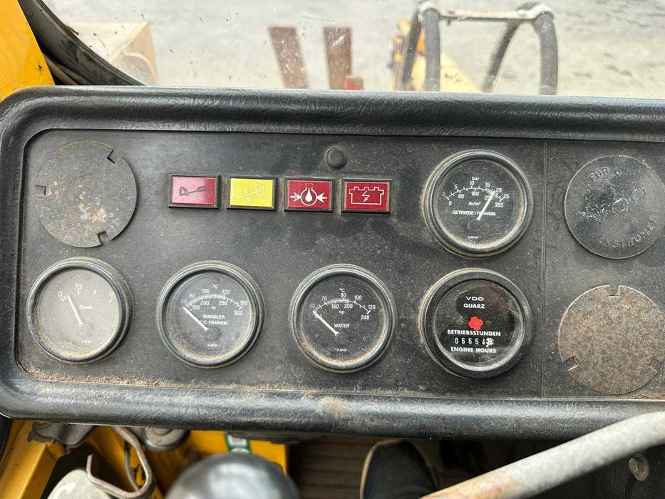 Incarcator Frontal pe roti Hanomag 22D