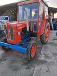 Vând tractor cu tot cu cositoare