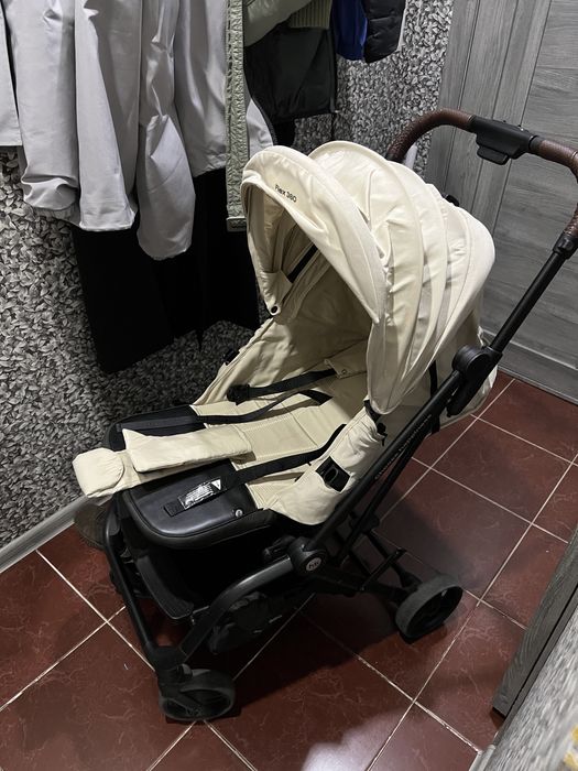 Продам Коляску прогулочную Happy baby FLEX 360, бежевый